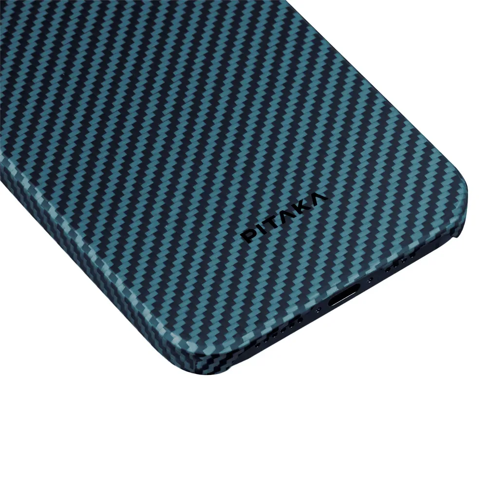 Чехол из арамидного волокна с поддержкой MagSafe PITAKA MagEZ Case 4 1500D для iPhone 15 Plus, Black / Blue Twill (Cаржевое переплетение)