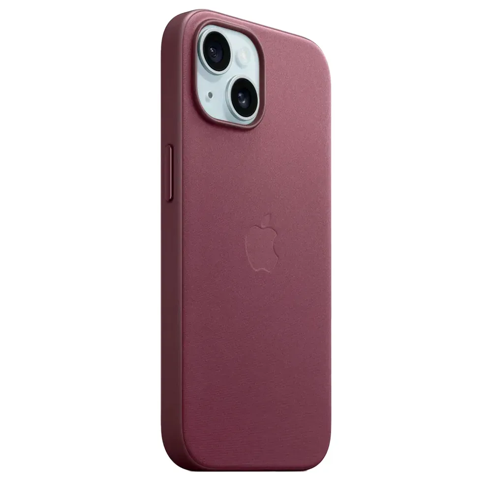 Тканевый чехол с поддержкой MagSafe Apple FineWoven Case для iPhone 15 Plus, Mulberry (Красная шелковица)