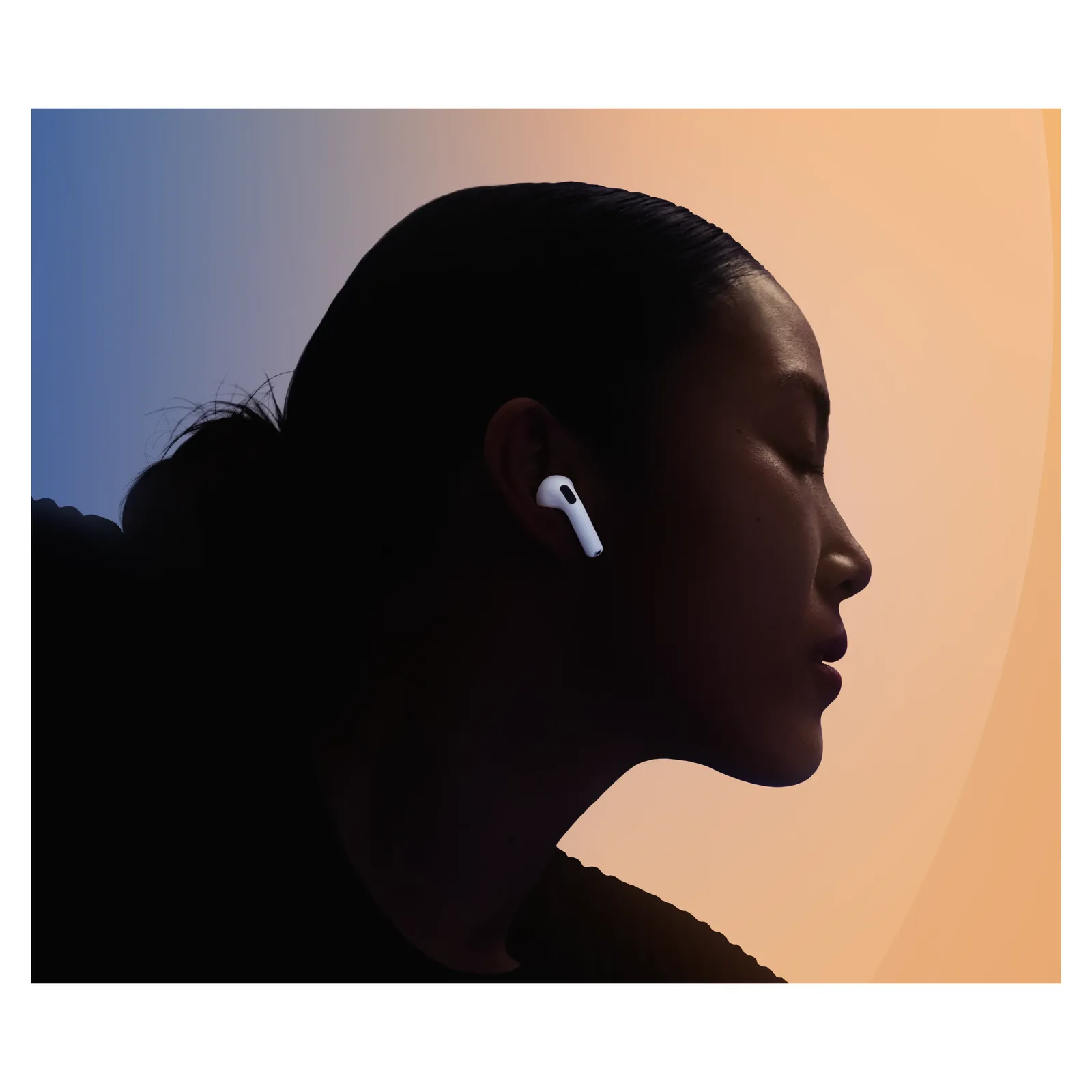 Беспроводные наушники Apple AirPods 5 ANC with Wireless Charging Case, White (Белый)